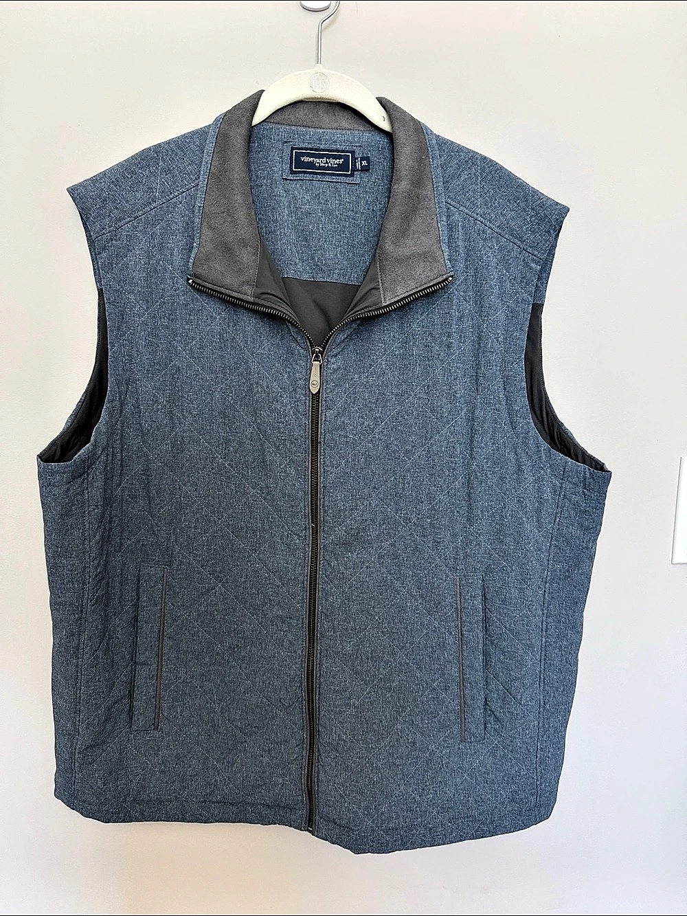 vineyard vines mens Zip Front Vest Blue & Gray XL